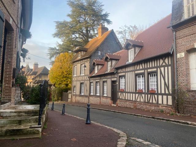 L'Echo Des Bois Bed & Breakfast ลียงส์-ลา-โฟเรต์ ภายนอก รูปภาพ